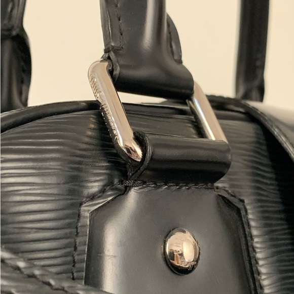 Authentic Louis Vuitton Bowling Montaigne GM Handbag - Picture 3 of 4